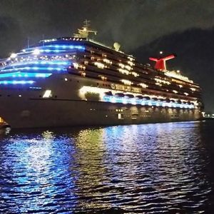 Meet your Posher, Tina